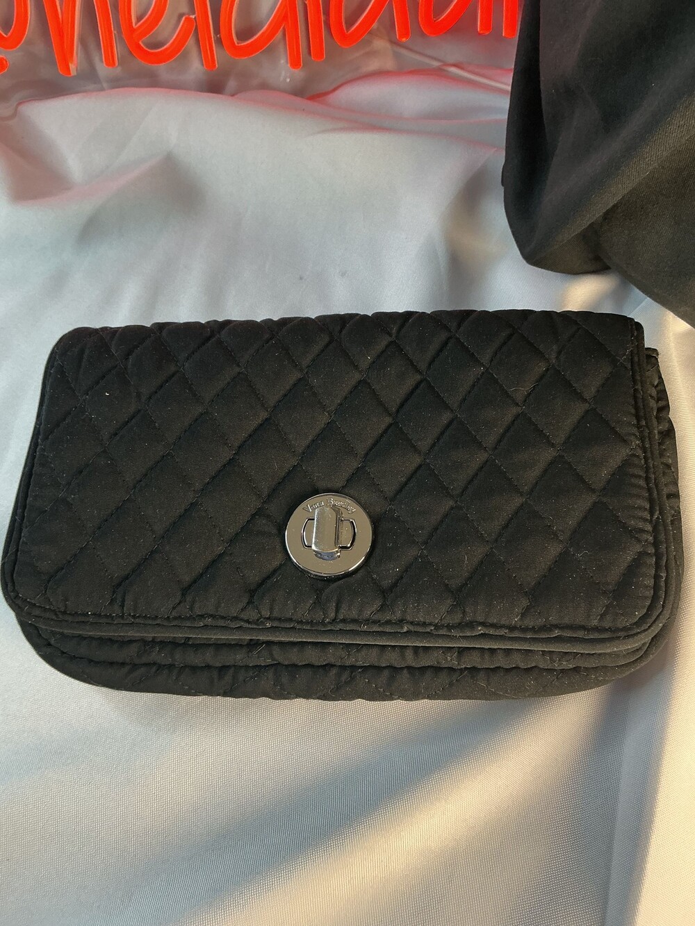 ★ Vera Bradley Black Quilted Microfiber Turn Lock Crossbody Bag Rose Lining